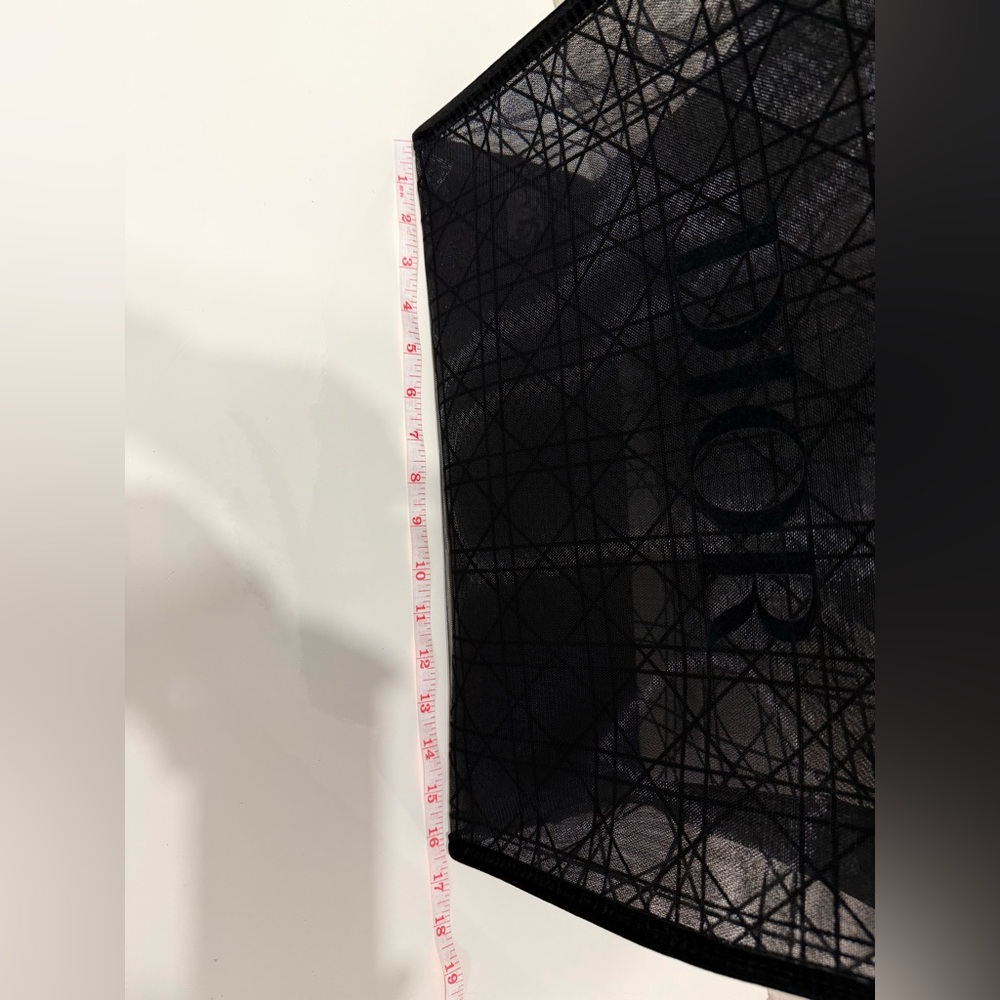 Dior Beauty Black Logo Mesh Tote - Picture 9 of 13